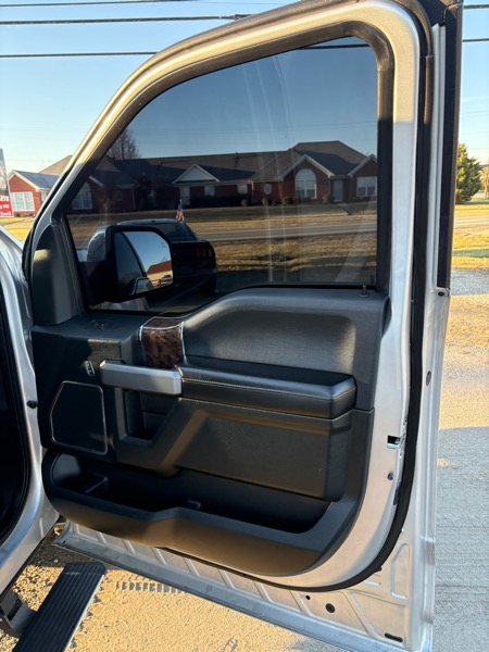 Ford F-150 Platinum 4WD SuperCrew 5.5' Box 2016