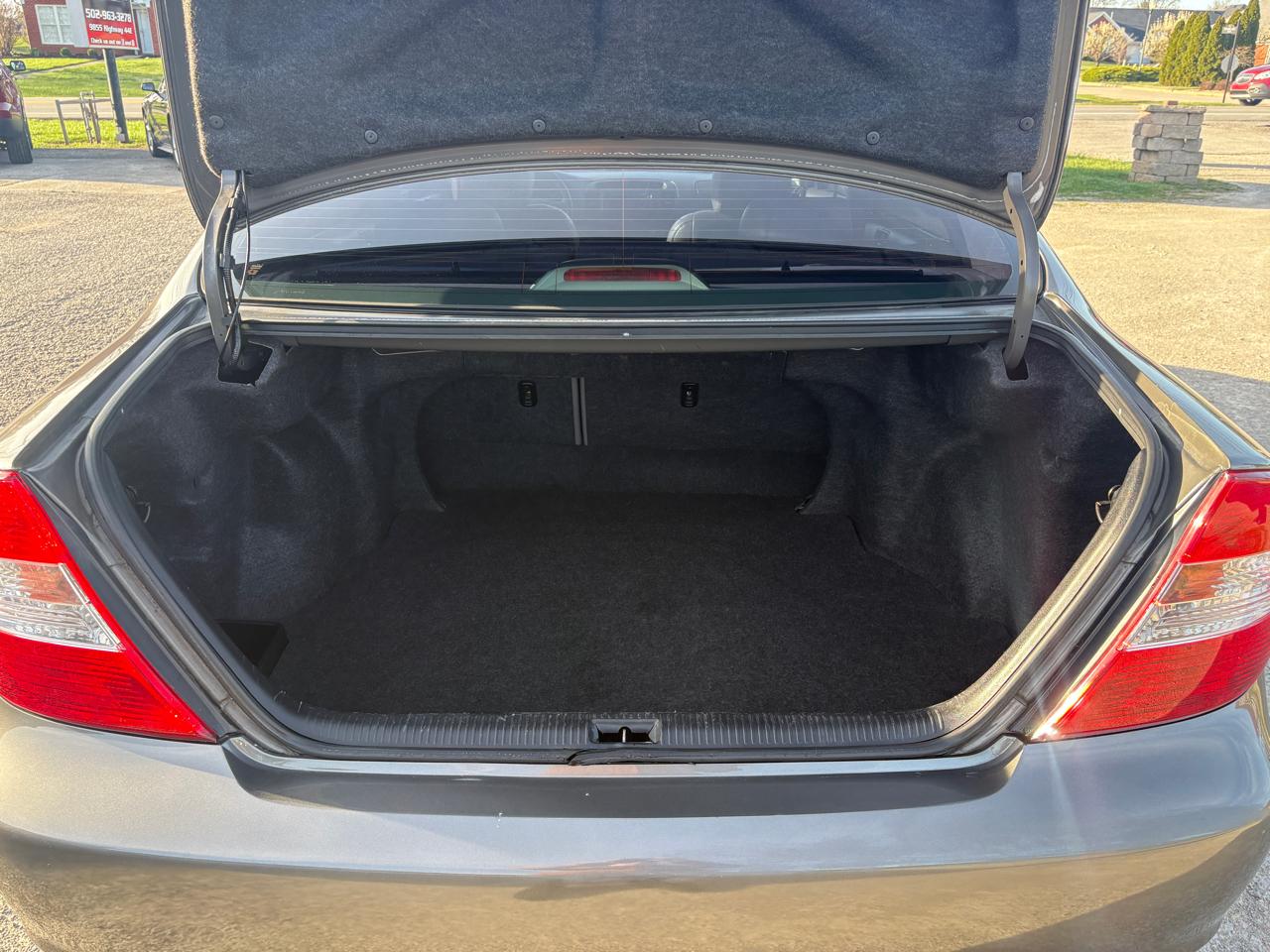 Toyota Camry XLE 2003