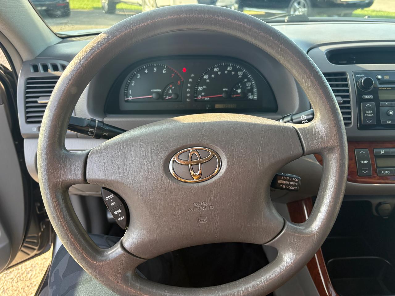 Toyota Camry XLE 2003