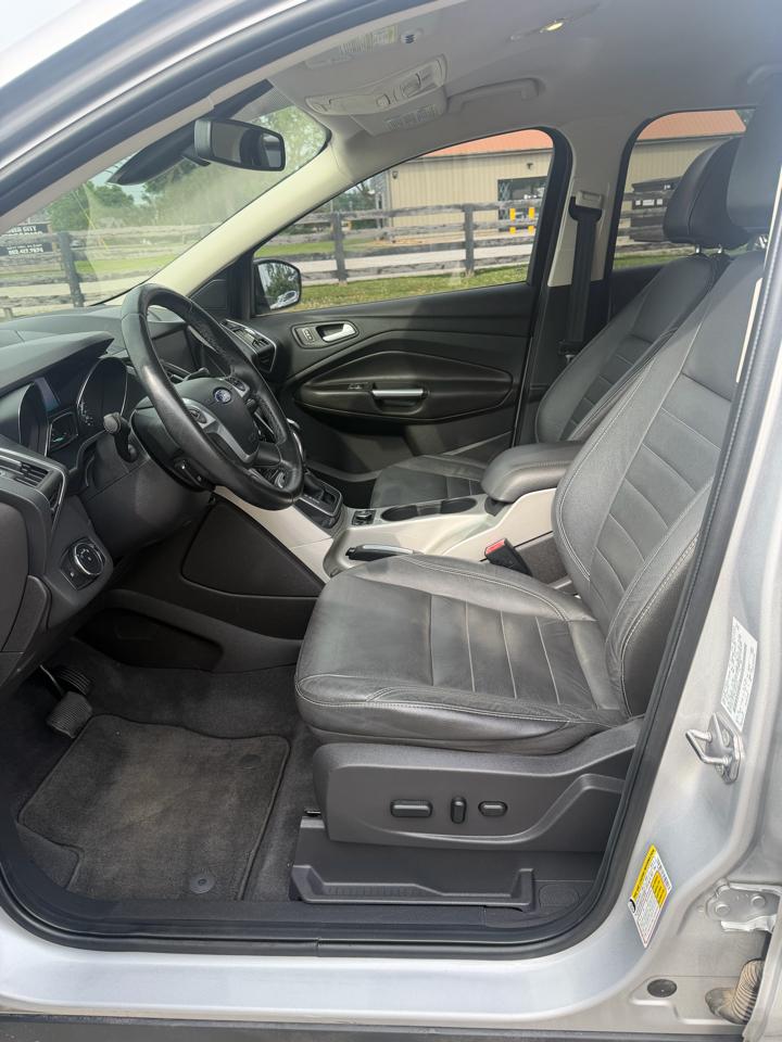 Ford Escape SEL FWD 2013