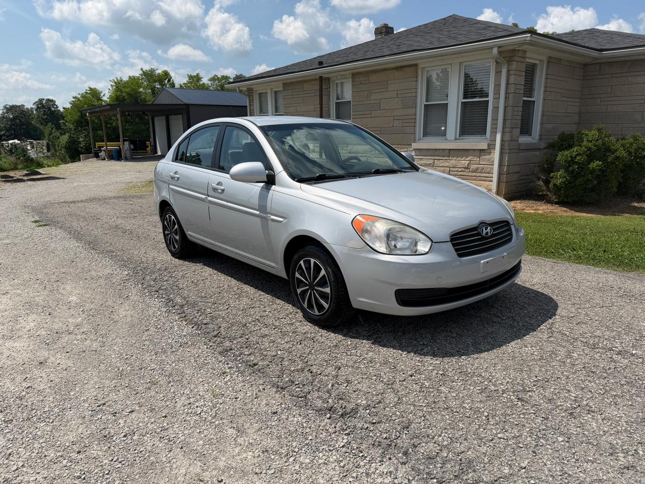 Hyundai Accent GLS 4-Door 2009