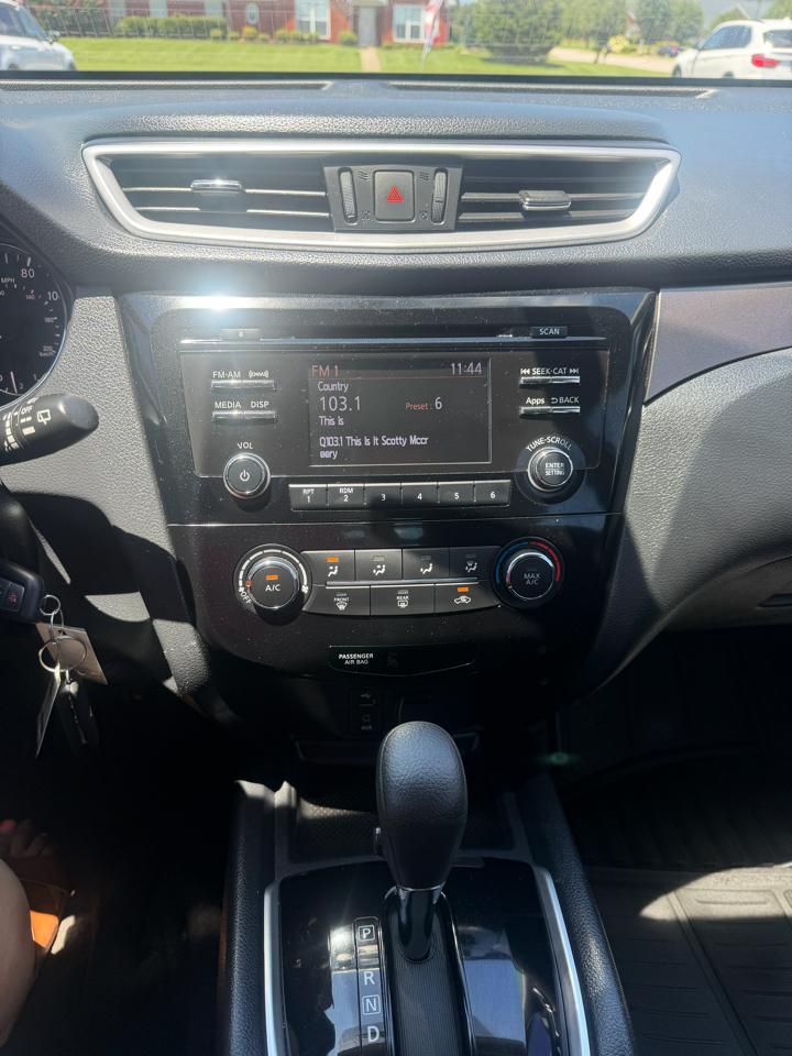 Nissan Rogue SV AWD 2015