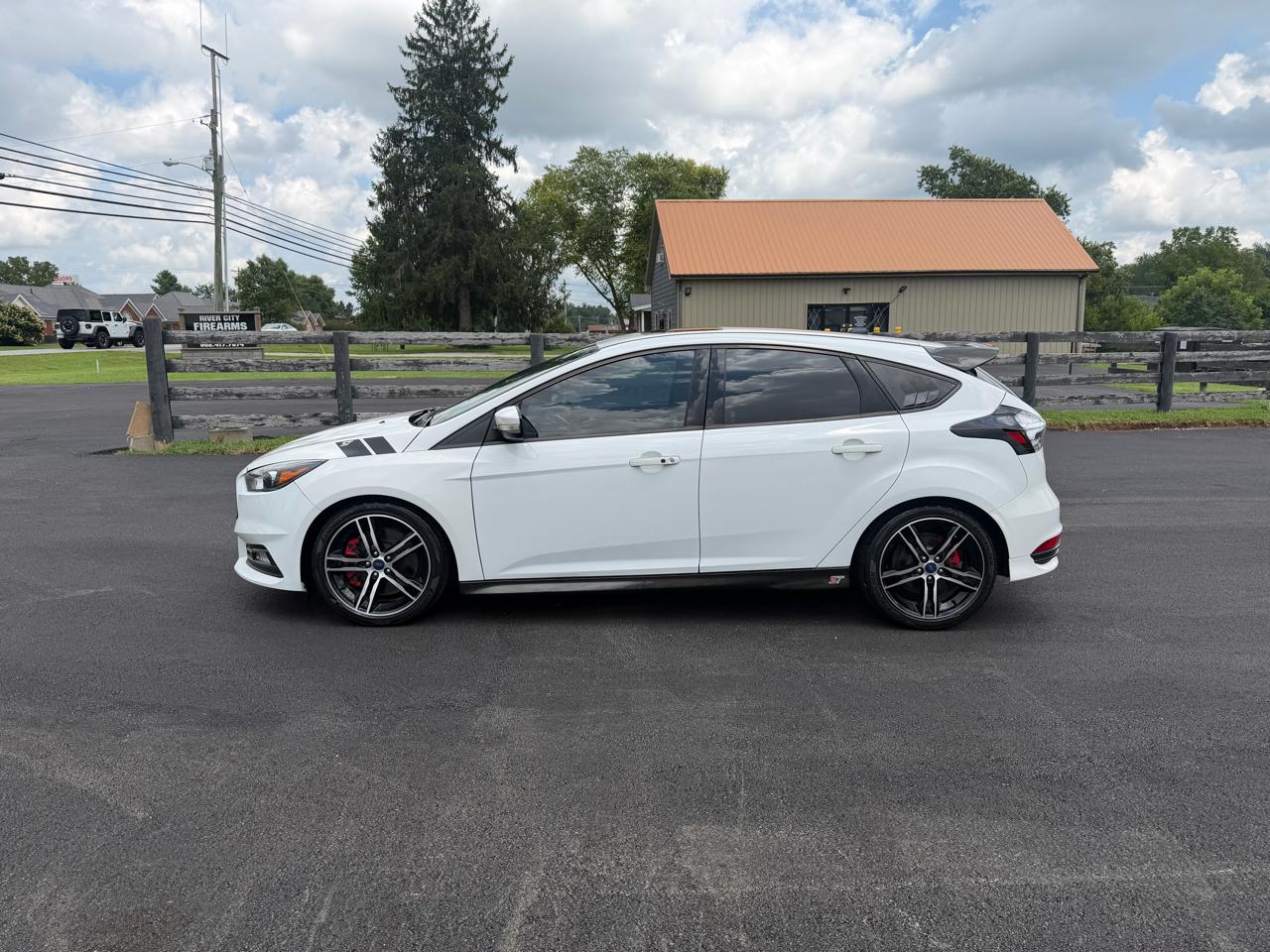 Ford Focus ST Hatch 2017