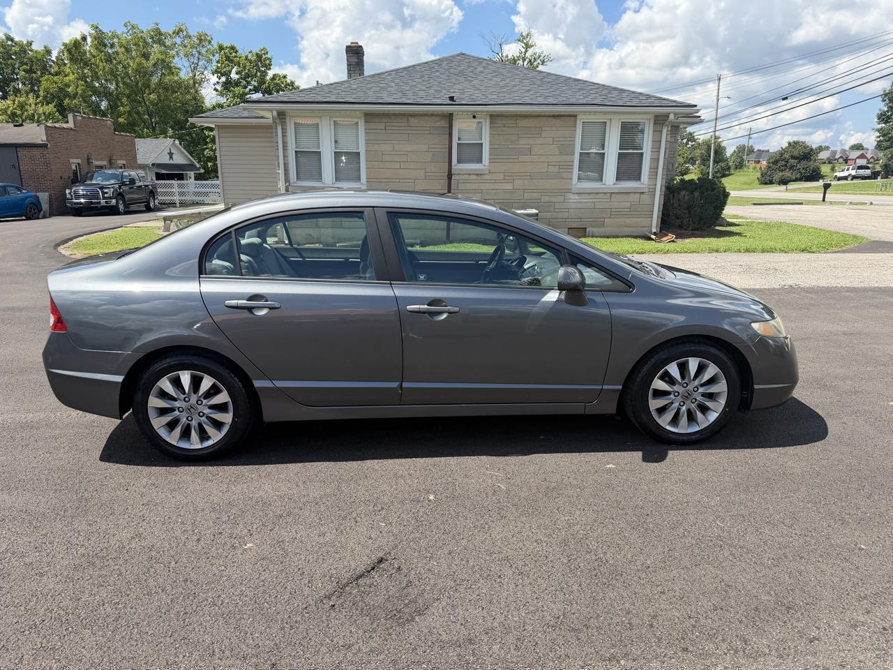 Honda Civic EX Sedan 5-Speed AT 2009