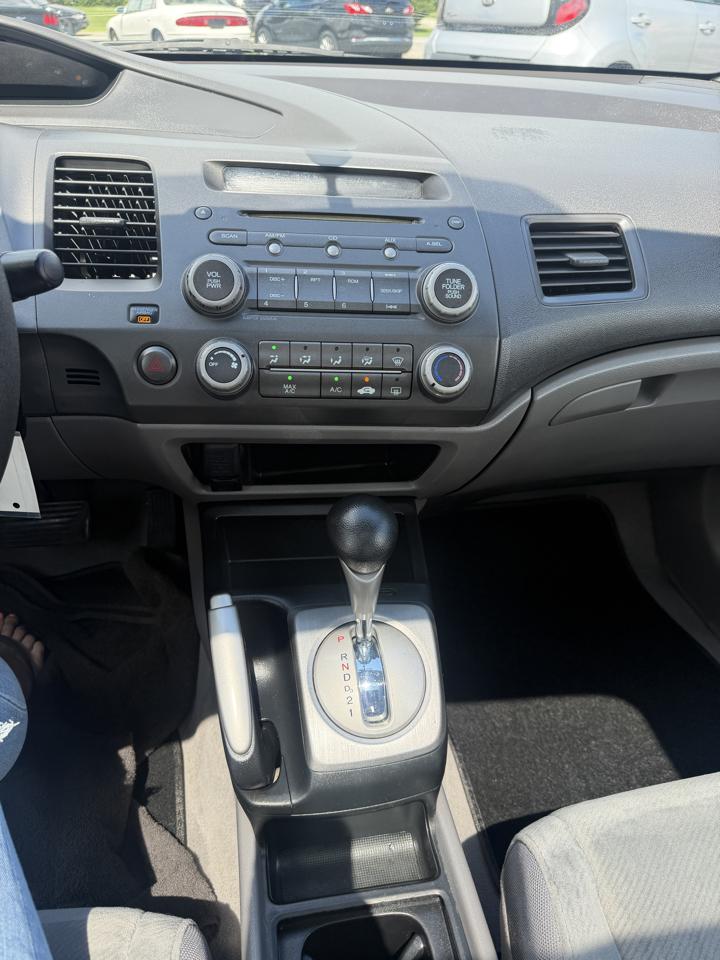 Honda Civic EX Sedan 5-Speed AT 2009