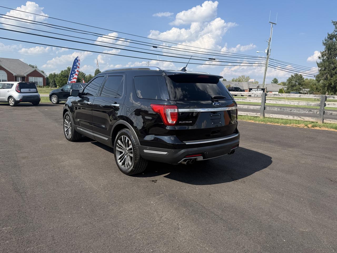 Ford Explorer Platinum AWD 2019