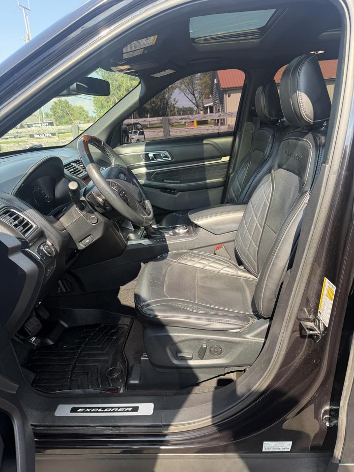 Ford Explorer Platinum AWD 2019