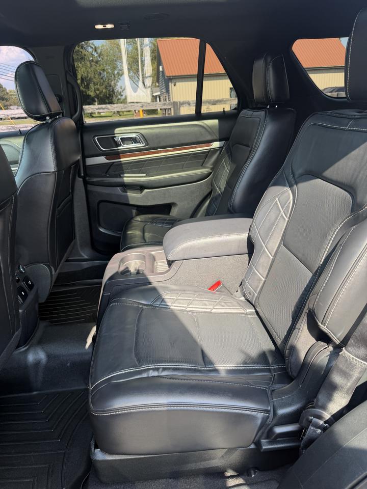 Ford Explorer Platinum AWD 2019