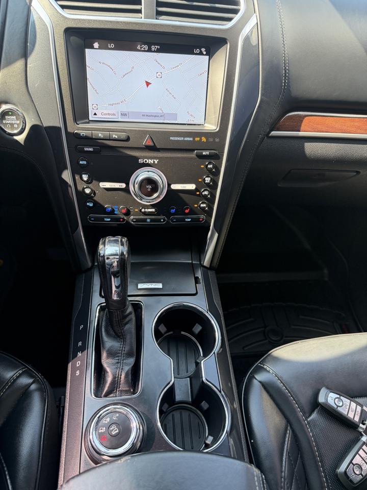 Ford Explorer Platinum AWD 2019