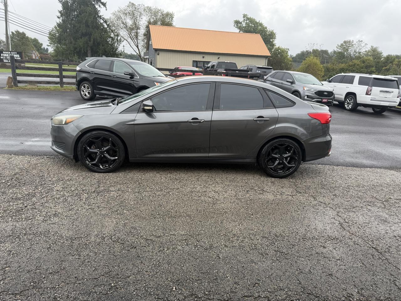 Ford Focus SE Sedan 2015