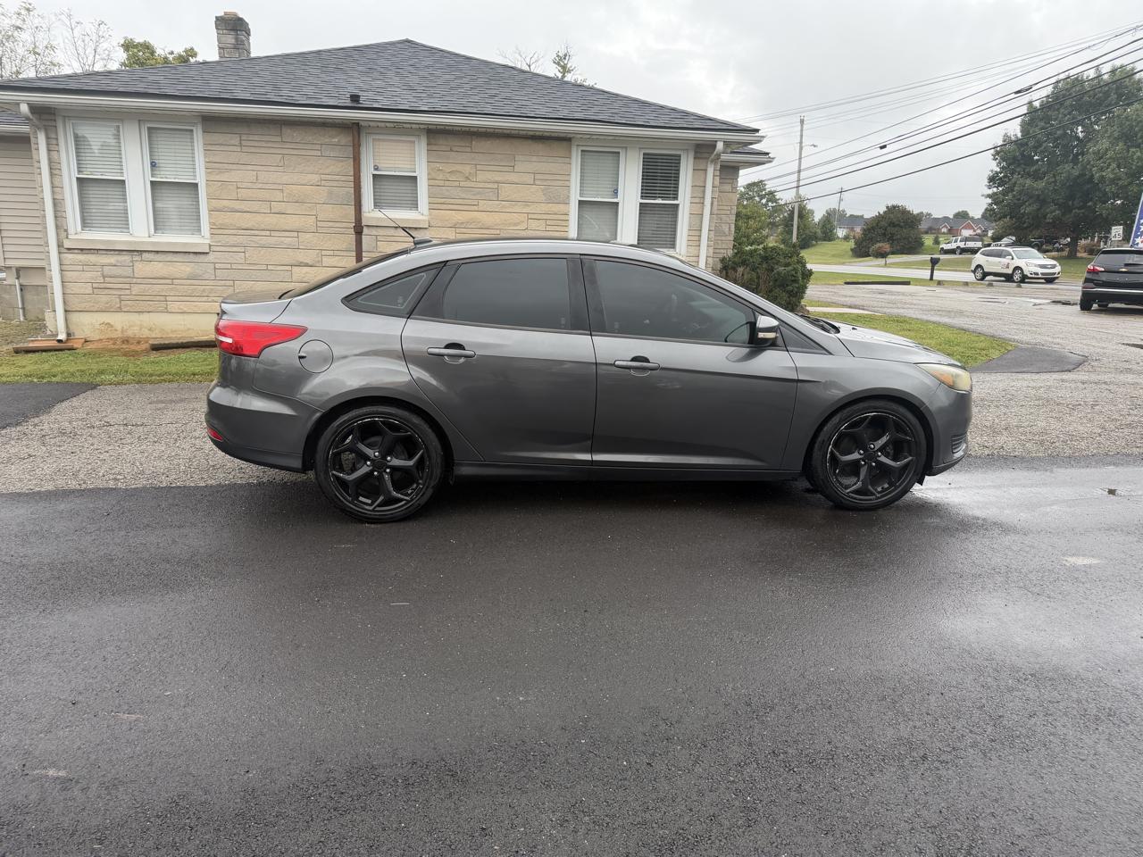 Ford Focus SE Sedan 2015