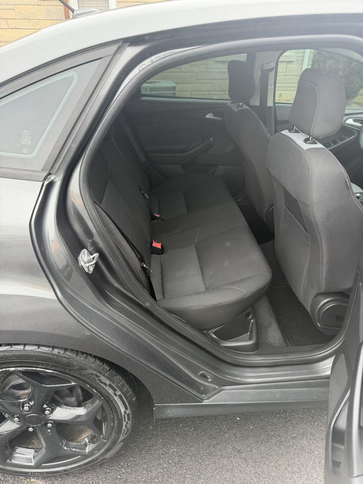 Ford Focus SE Sedan 2015