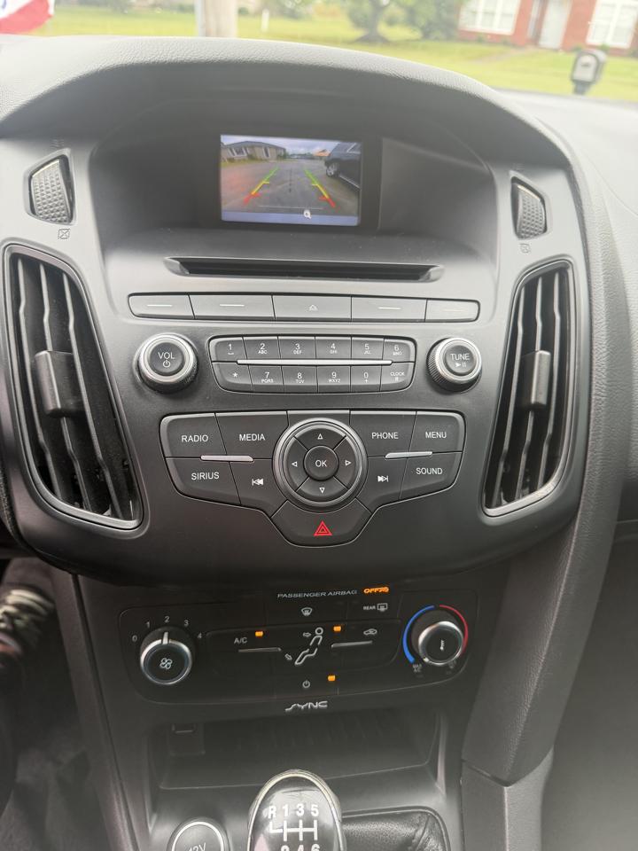 Ford Focus SE Sedan 2015