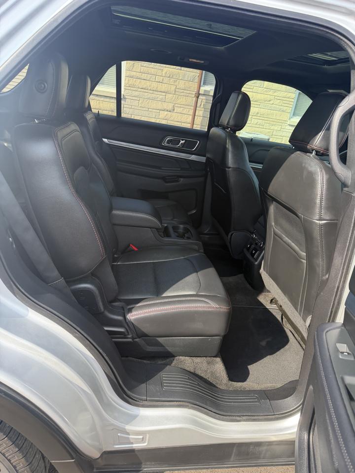 2018 Ford Explorer Sport - Photo 18