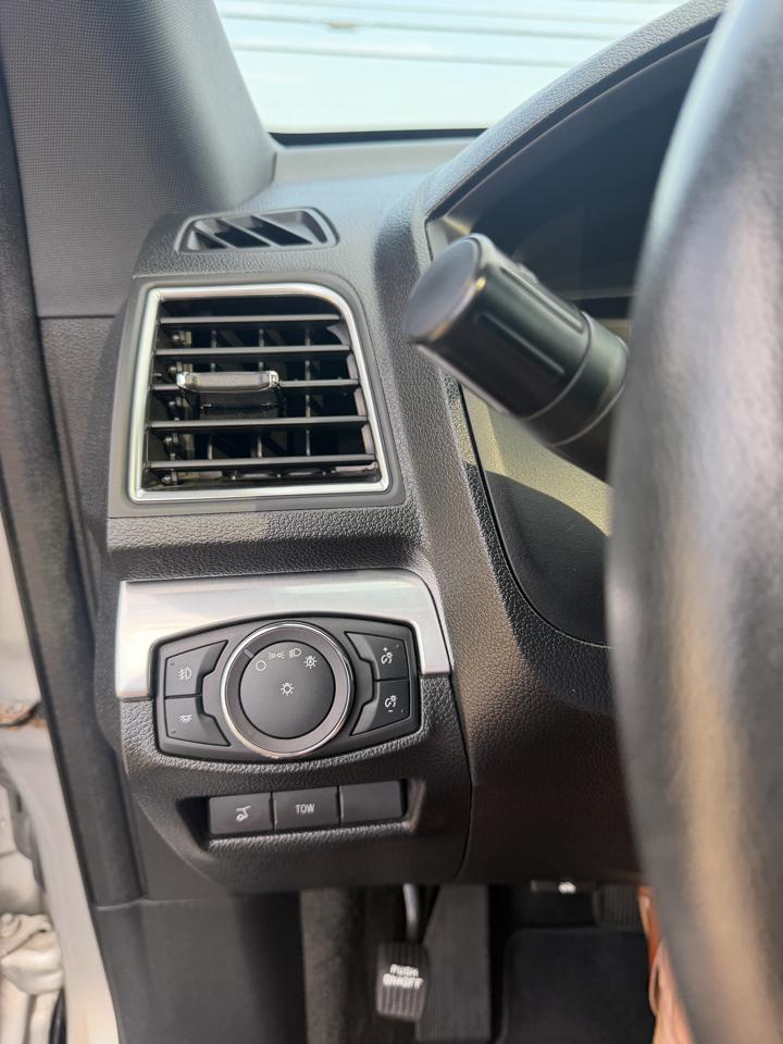 2018 Ford Explorer Sport - Photo 24