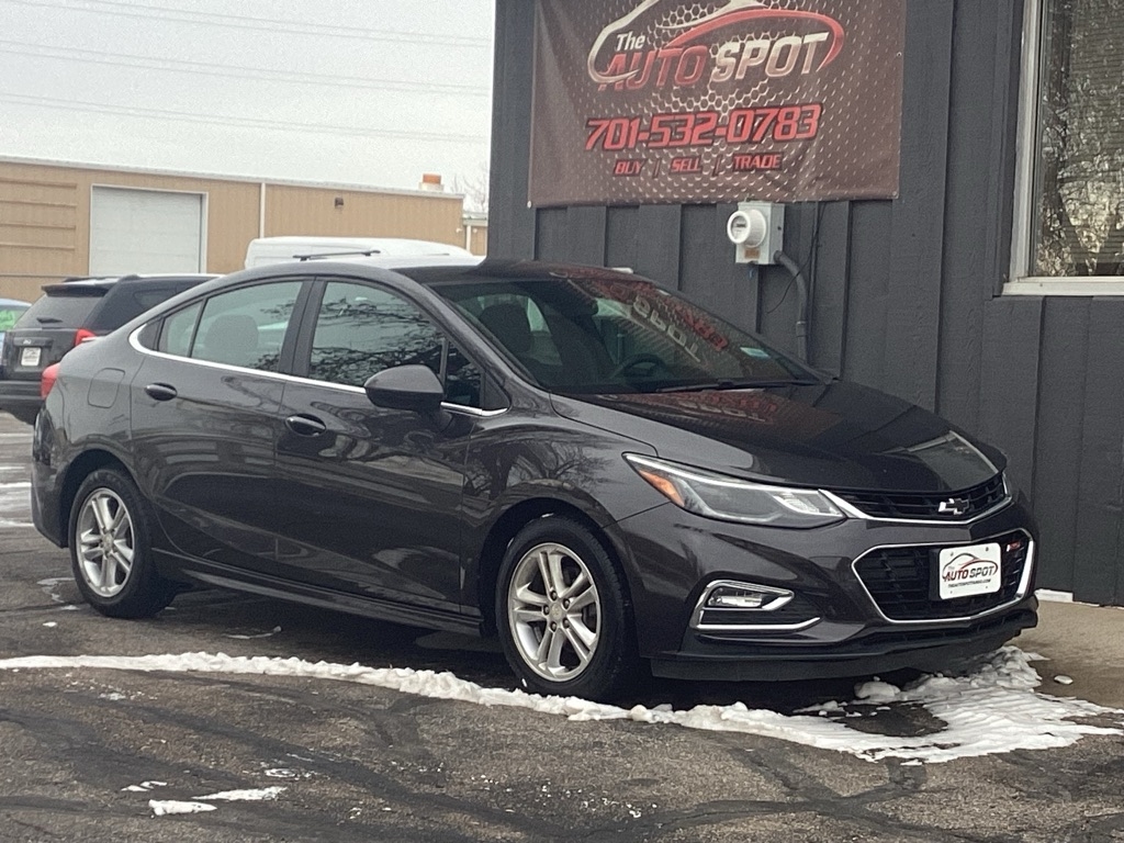 2016 Chevrolet Cruze LT's photo