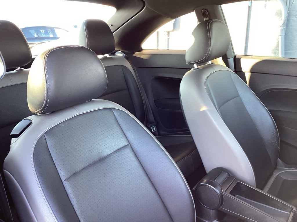 Volkswagen Beetle  2015