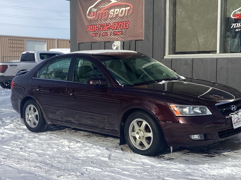 2006 Hyundai Sonata LX's photo
