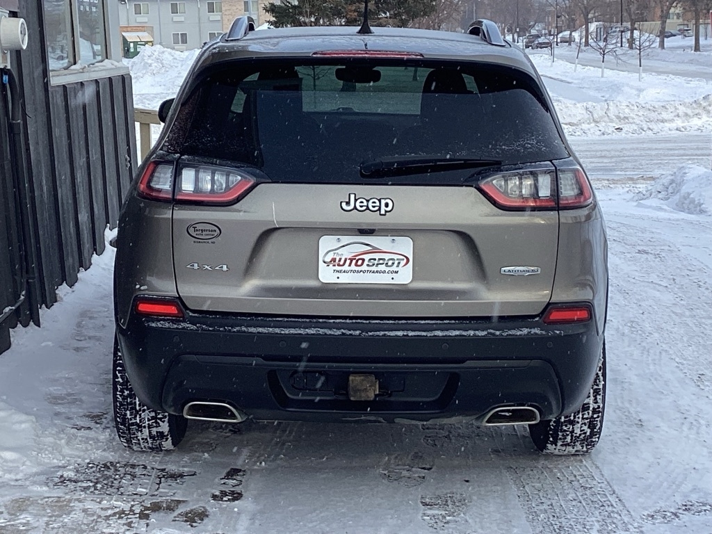 Jeep Cherokee  2021