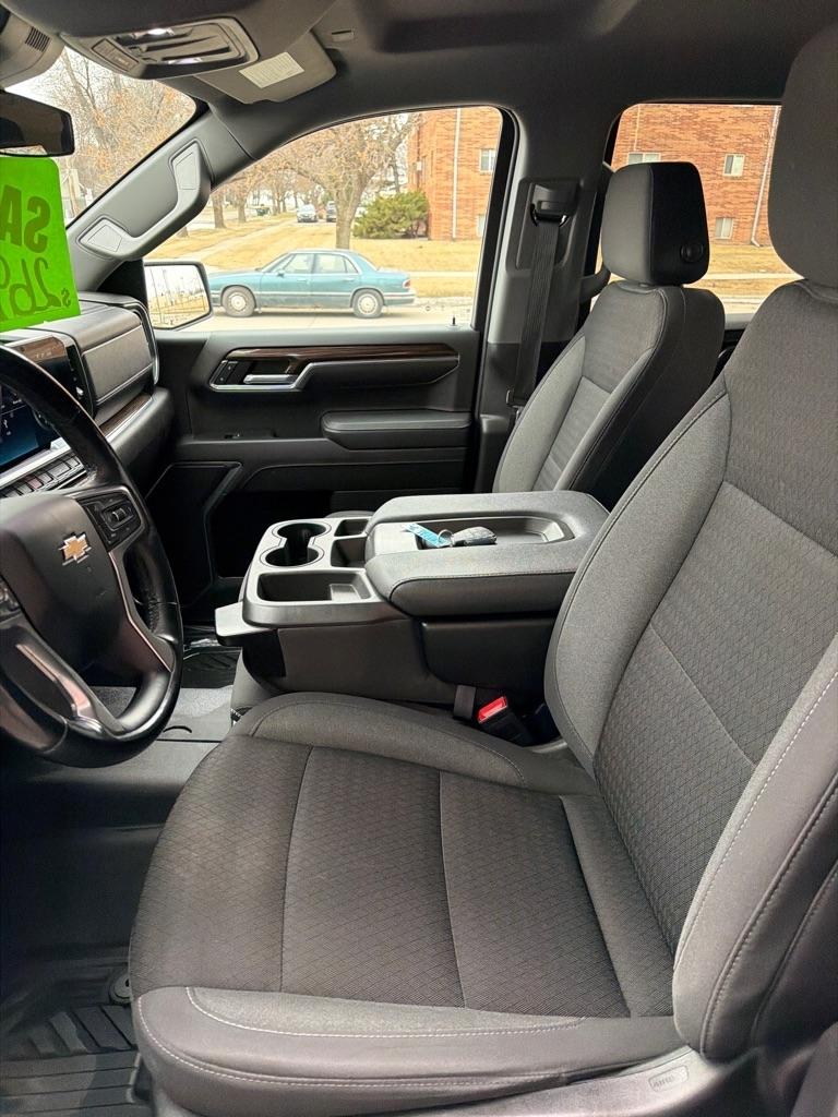 Chevrolet Silverado 1500  2023