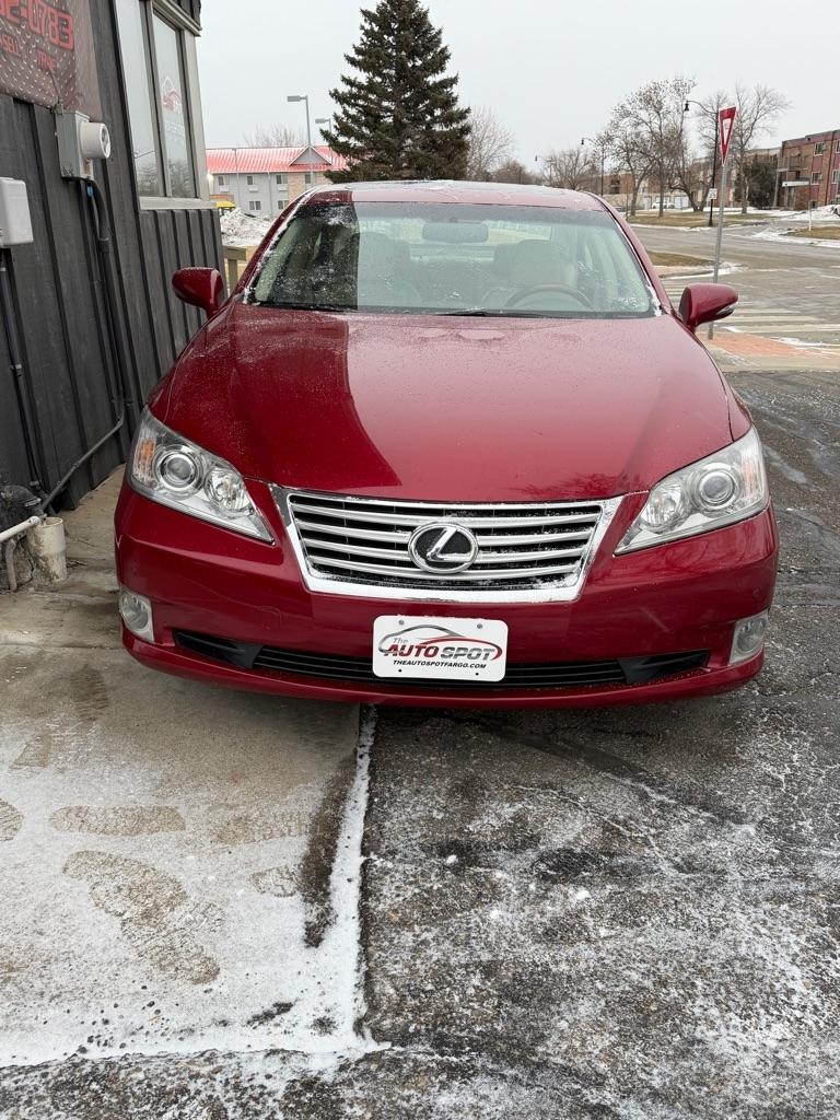 Lexus ES 350  2010