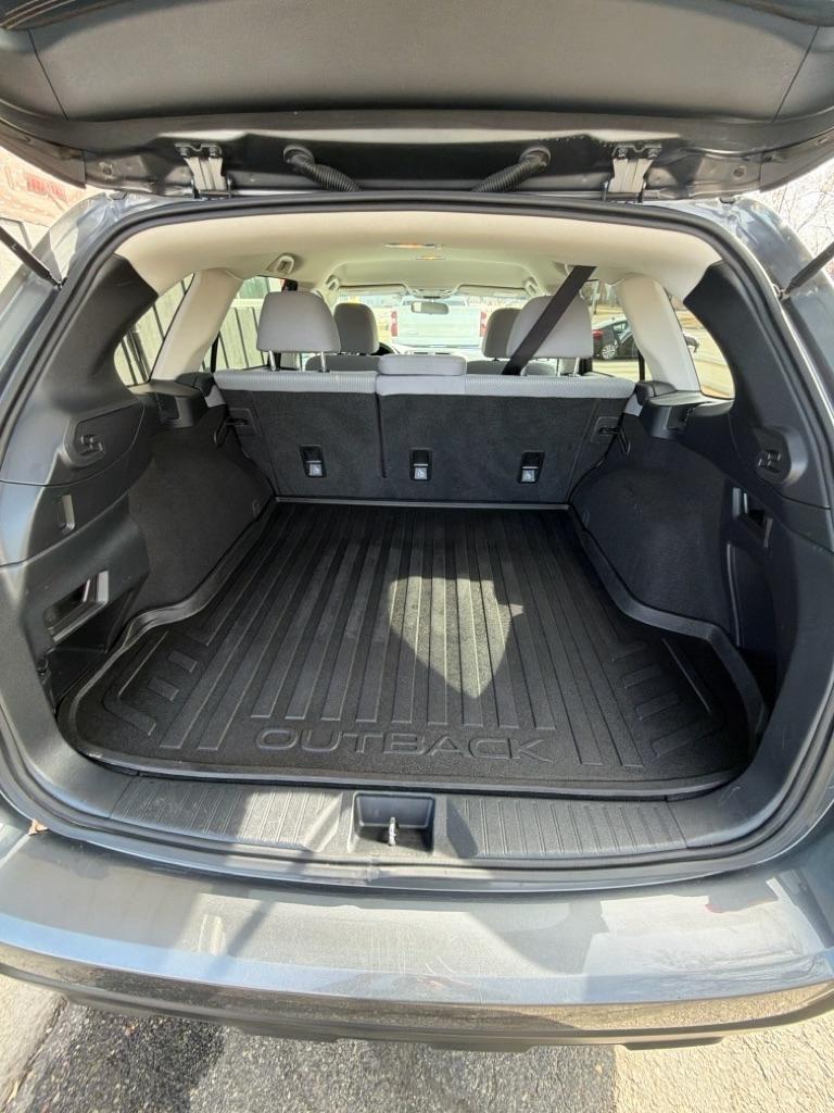 Subaru Outback  2018