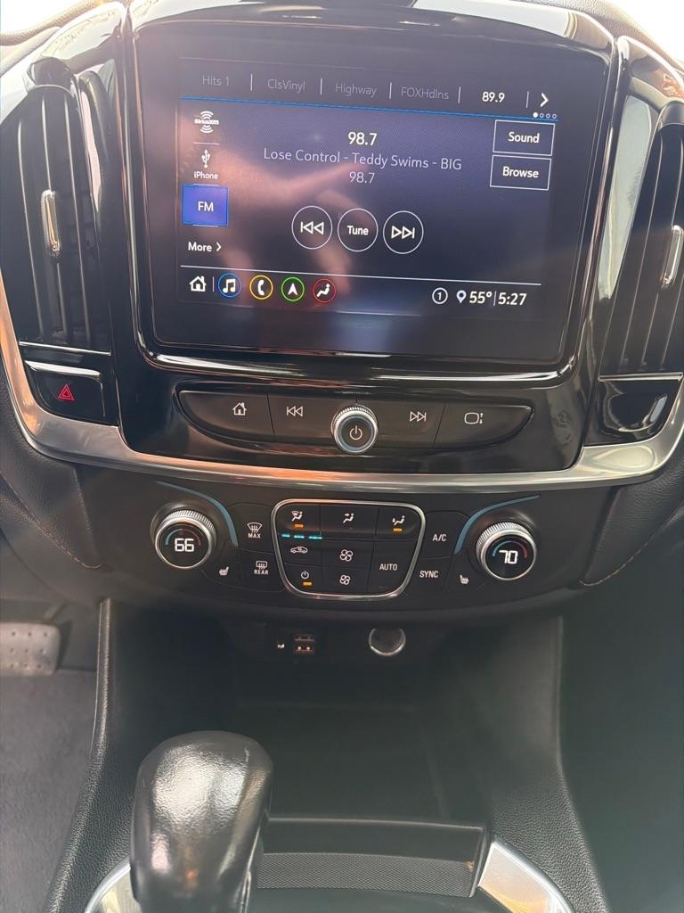 Chevrolet Traverse  2021