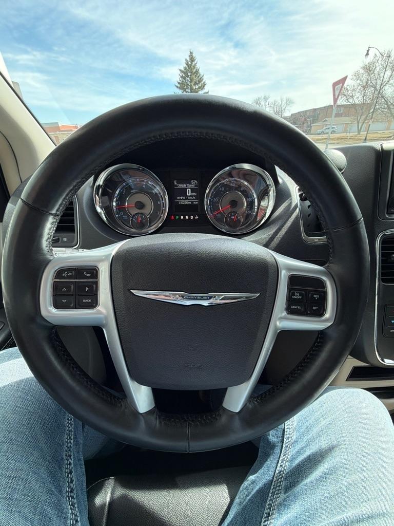 Chrysler Town & Country  2014