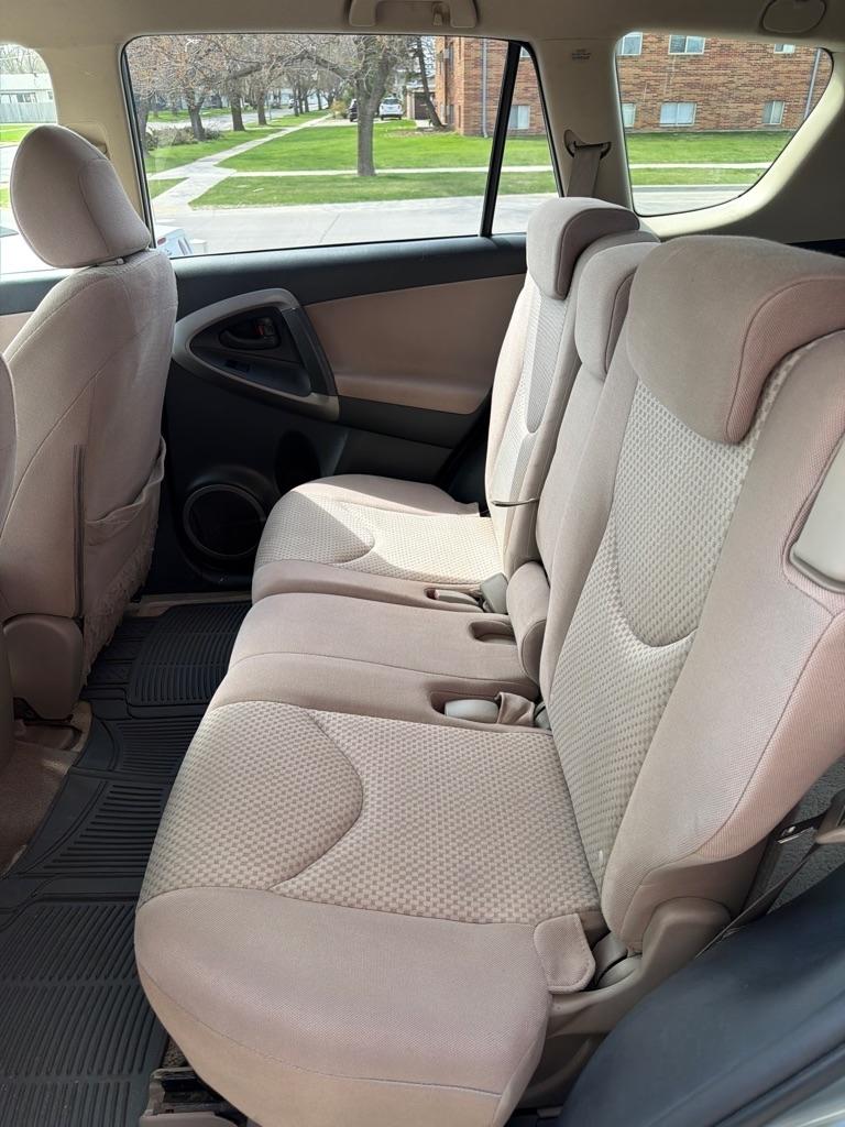 Toyota RAV4  2007