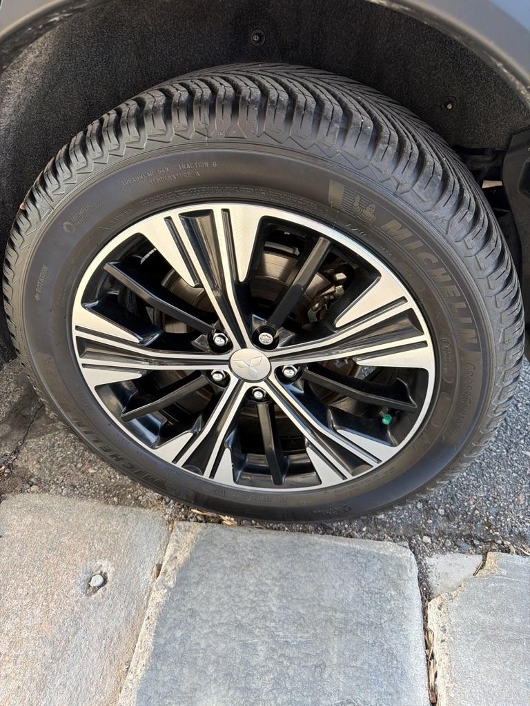 Mitsubishi Eclipse Cross  2020