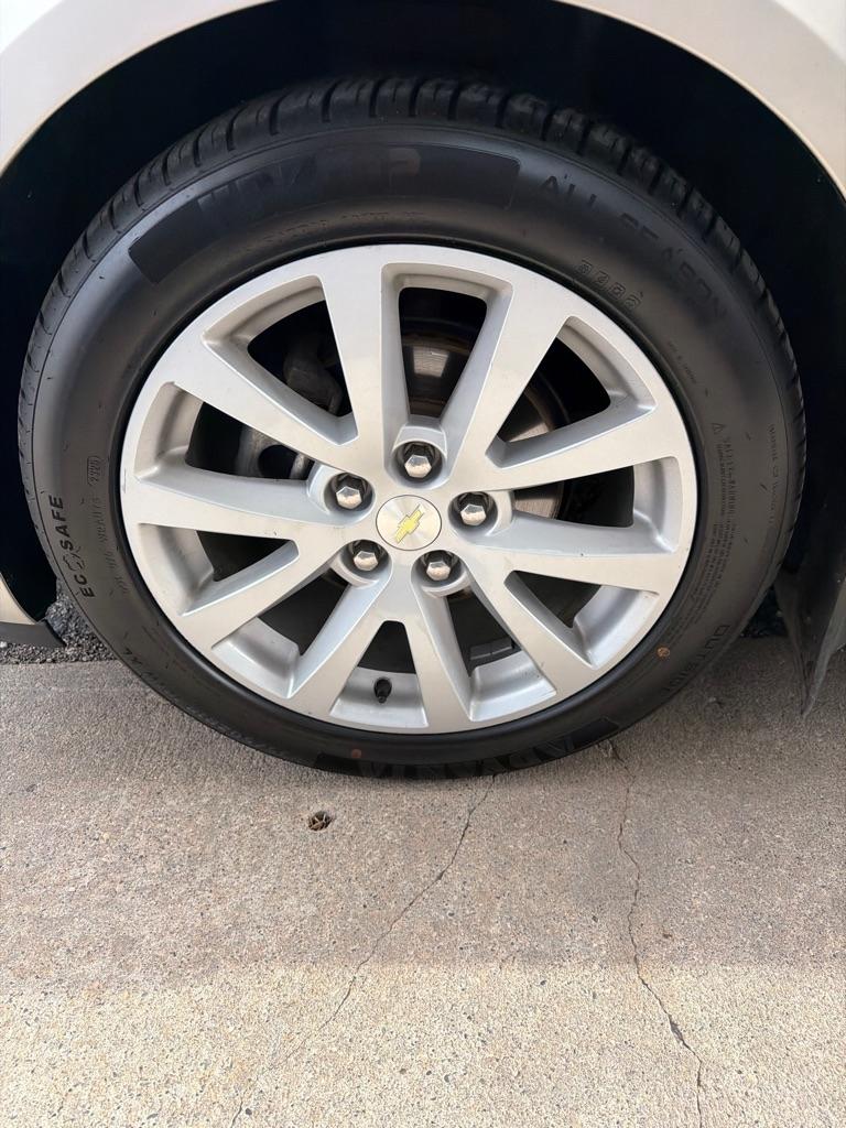 Chevrolet Malibu  2015