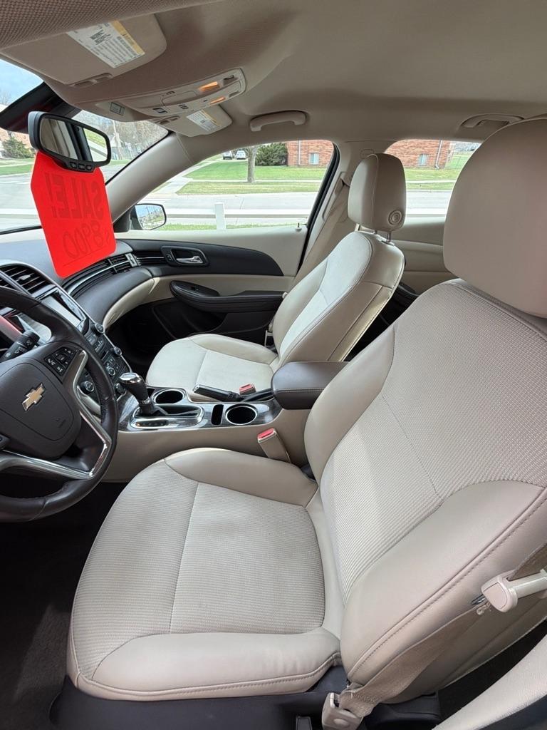 Chevrolet Malibu  2015
