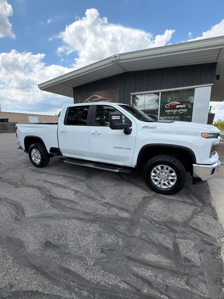 Chevrolet Silverado 2500HD  2024