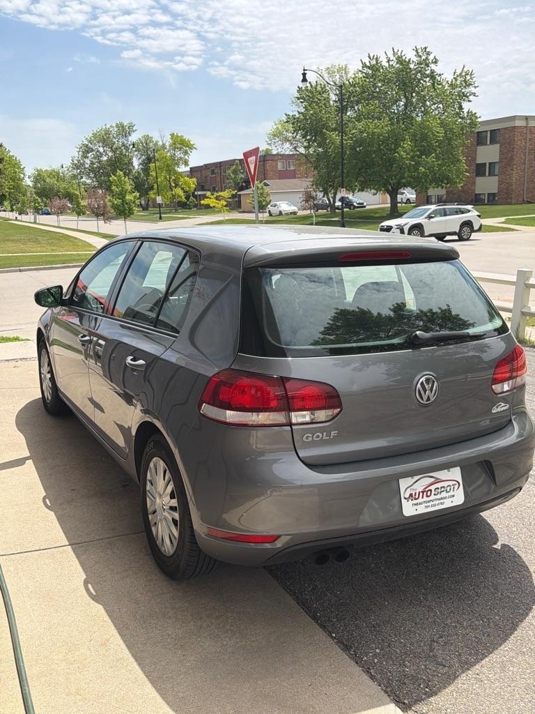 Volkswagen Golf  2011