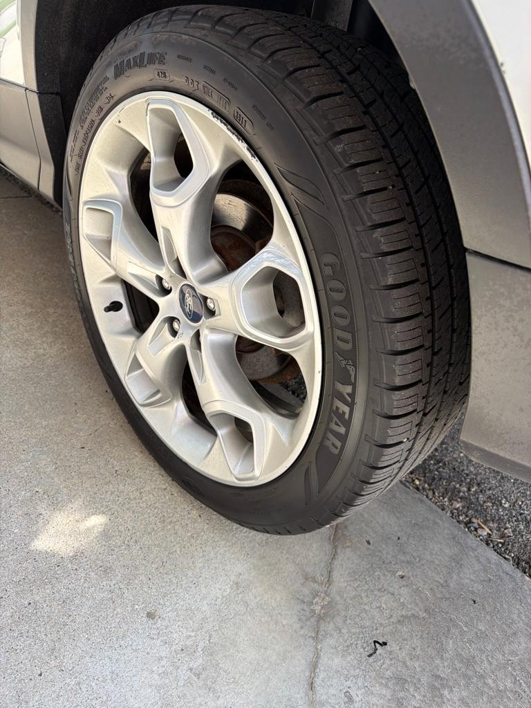 Ford Escape  2014