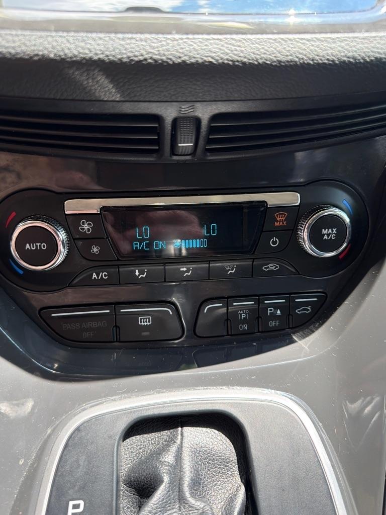 Ford Escape  2014