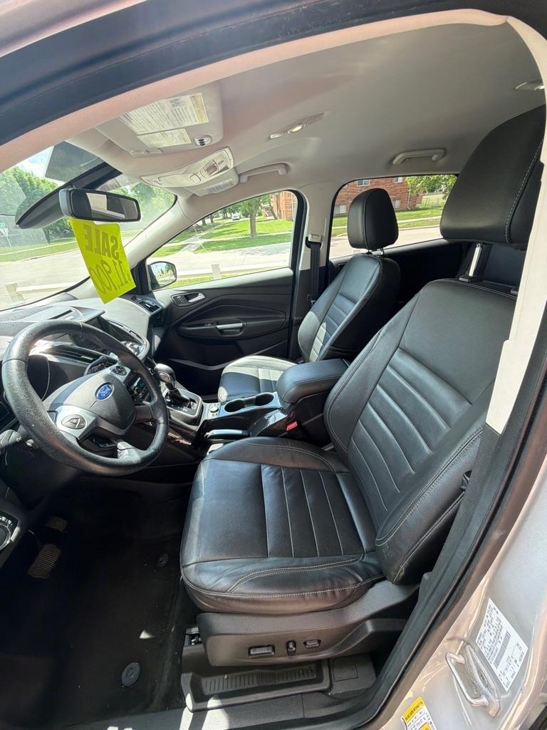 Ford Escape  2014