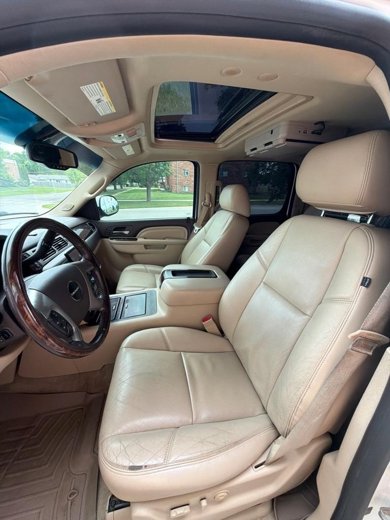 GMC Yukon Denali  2014