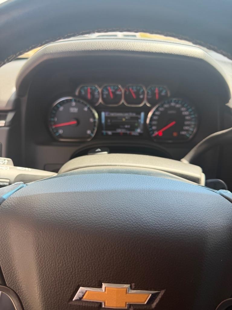 Chevrolet Suburban  2020