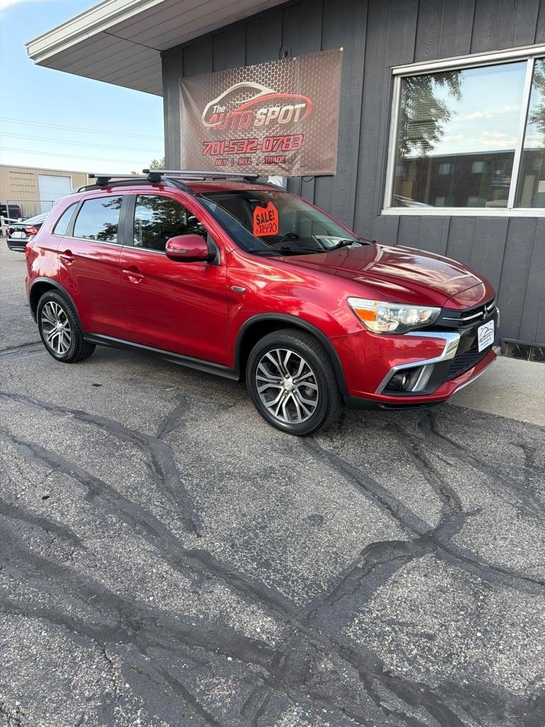 Mitsubishi Outlander Sport  2018
