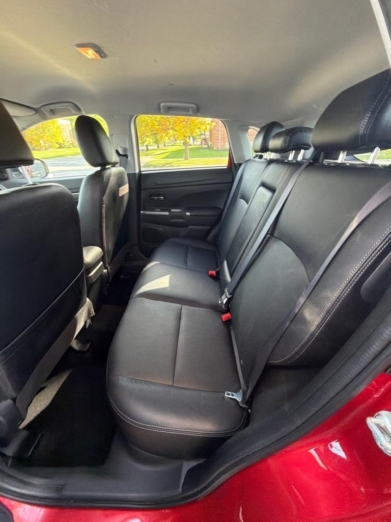 Mitsubishi Outlander Sport  2018