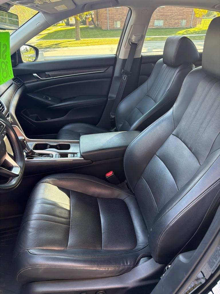 Mitsubishi Outlander Sport  2018