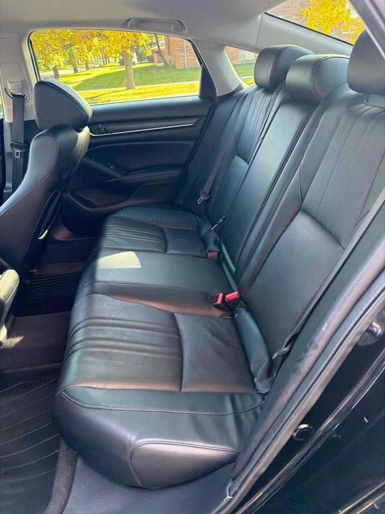 Mitsubishi Outlander Sport  2018