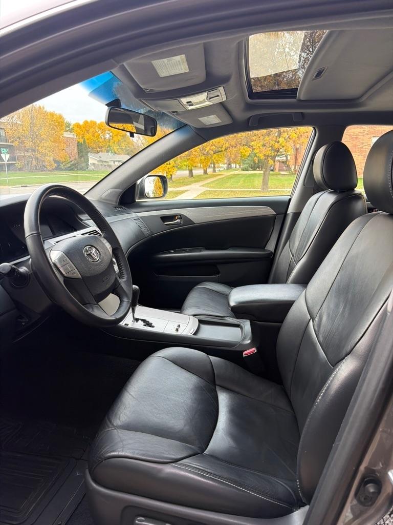 Toyota Avalon  2006