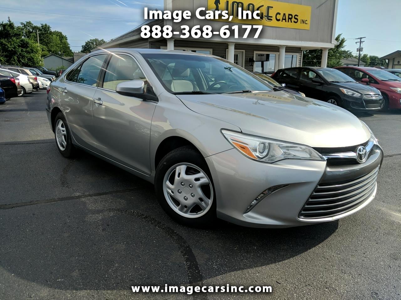 Used 2015 Toyota Camry LE for Sale in Fort Wayne IN 46808 Image Cars, Inc