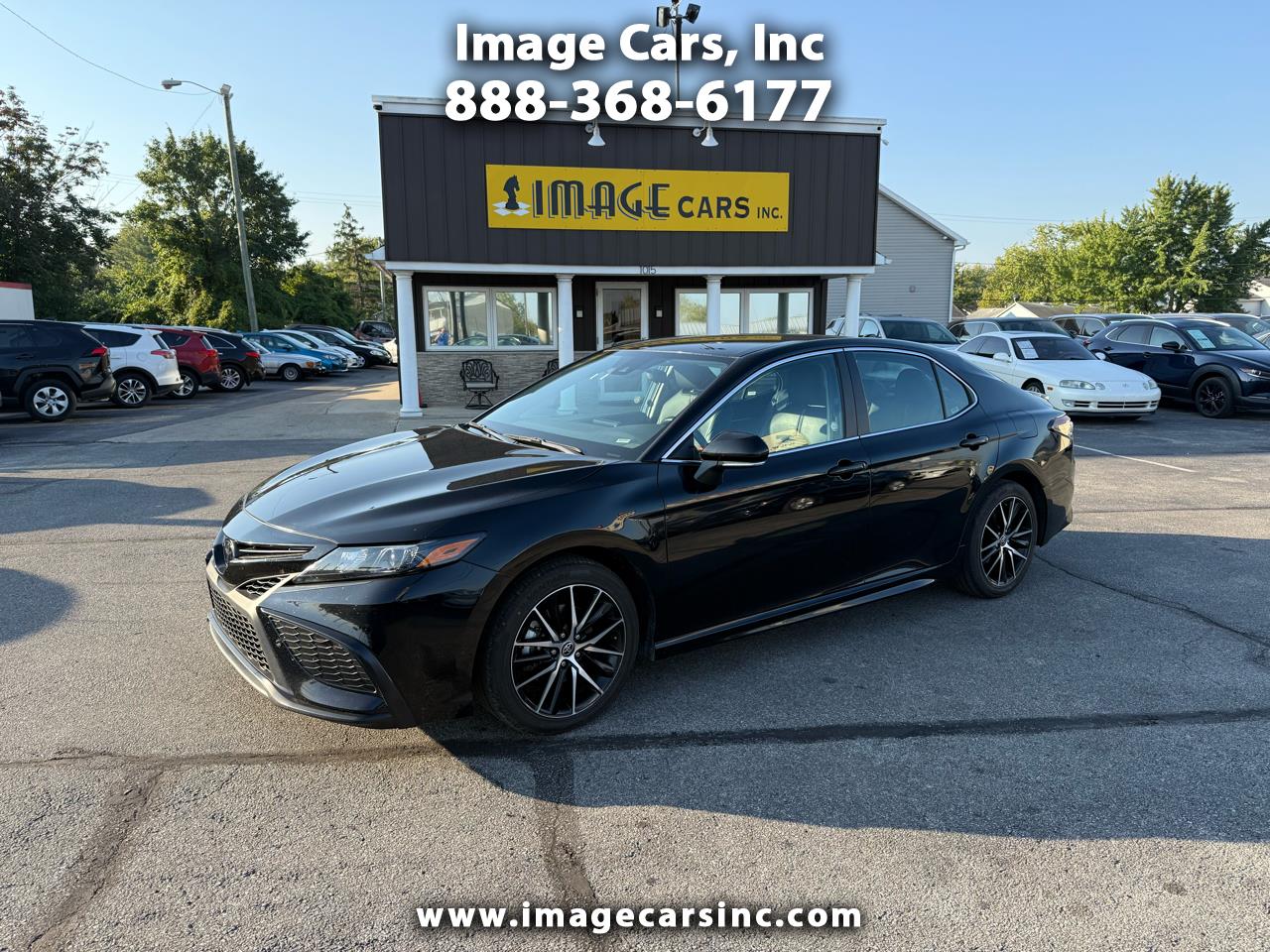 2024 Toyota Camry SE Auto (Natl)