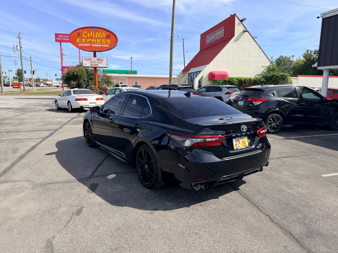 2022 Toyota Camry Hybrid XSE photo 7