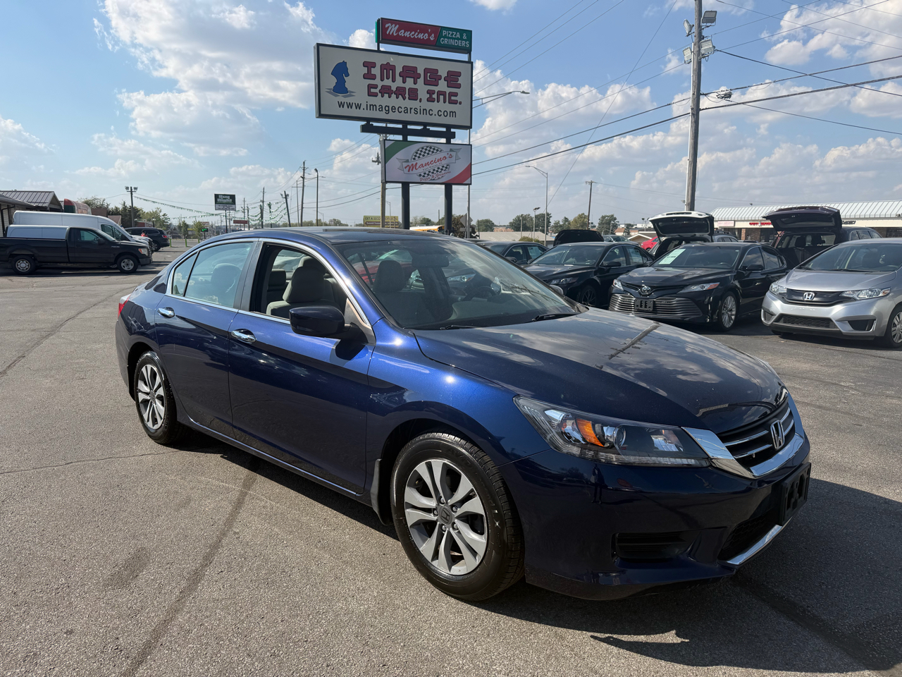 2015 Honda Accord LX photo 4