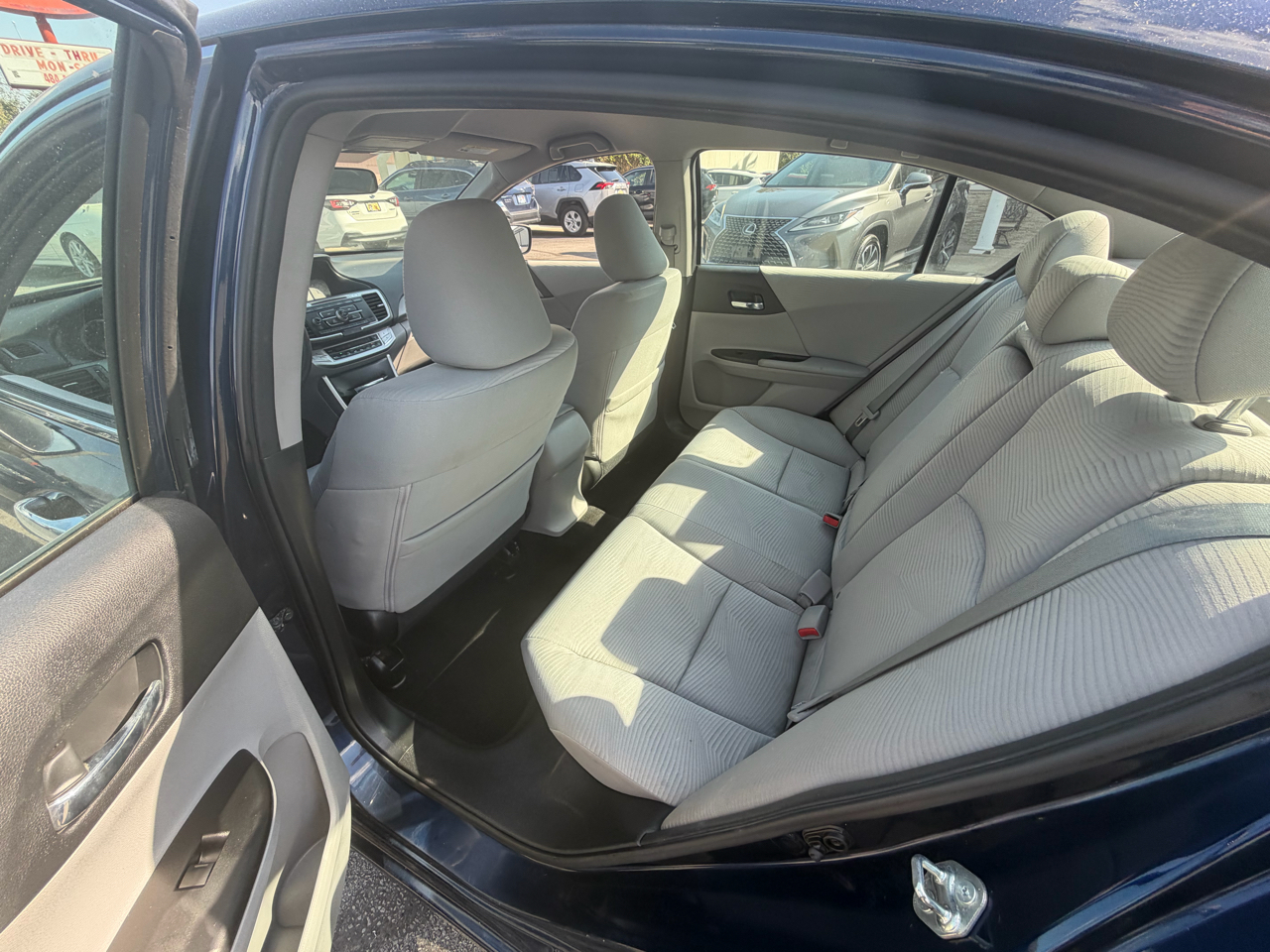 2015 Honda Accord LX photo 14