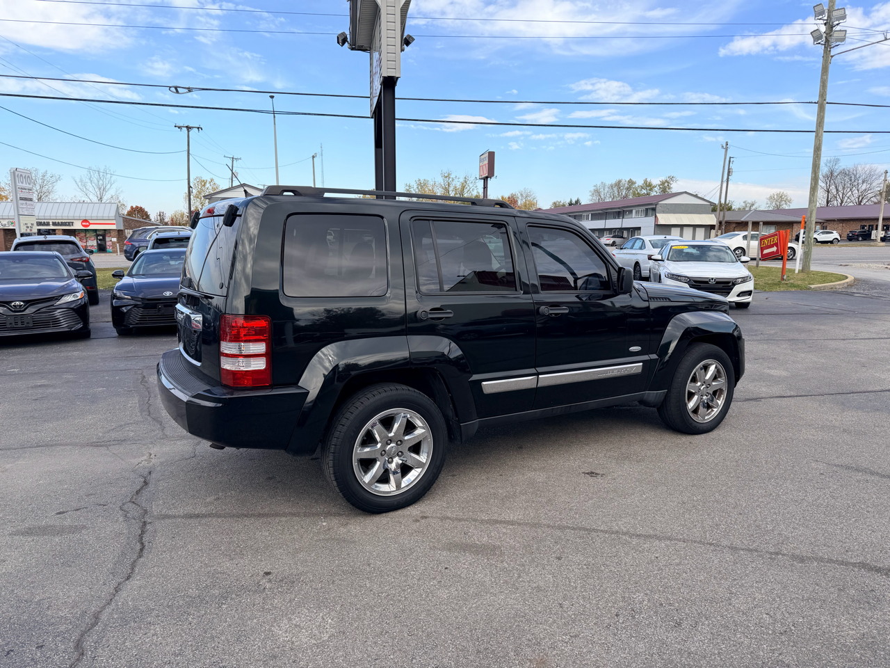 Jeep Liberty 4WD 4dr Sport Latitude 2012 Jeep Liberty 4WD 4dr Sport Latitude 2012